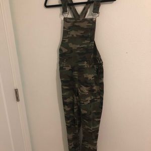 Super cute forever 21 cami overalls